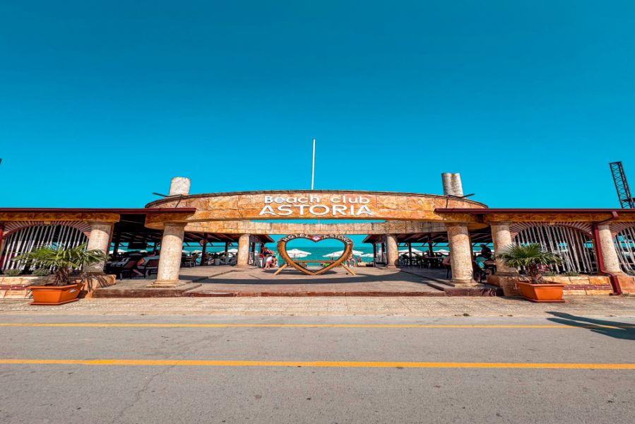 Почивка в хотел АСТОРИЯ 4*, ЗЛАТНИ ПЯСЪЦИ - АСТОРИЯ **** 1-МАЙСКИ ПРАЗНИЦИ